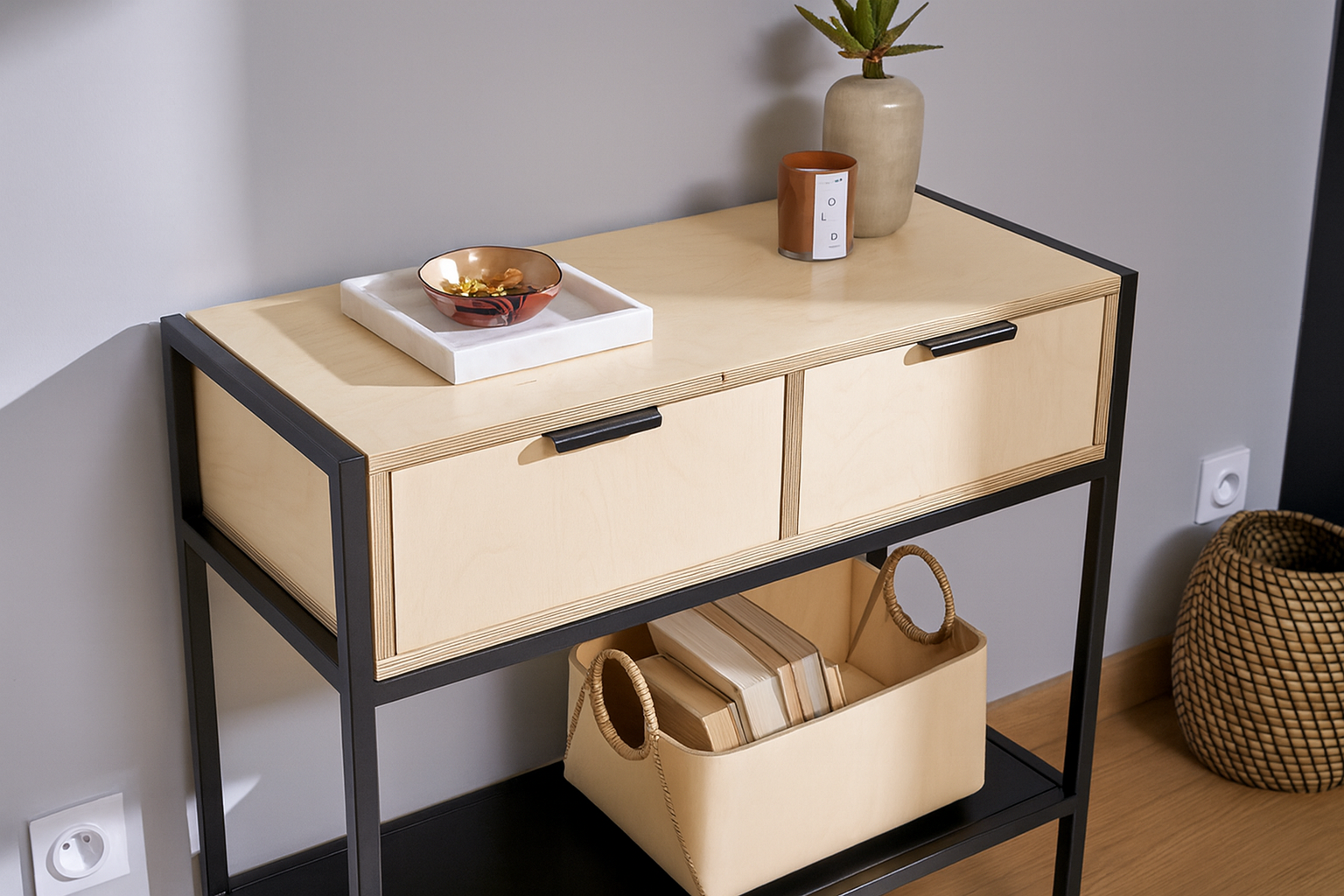 Mueble Arrimo minimalista fabricado en Chile por Kallfu.