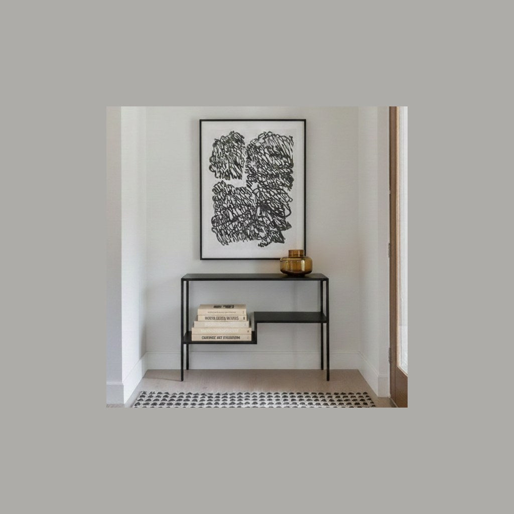Arrimo Aseri Kallfü metal negro mate, 107x35x76 cm — en el recibidor