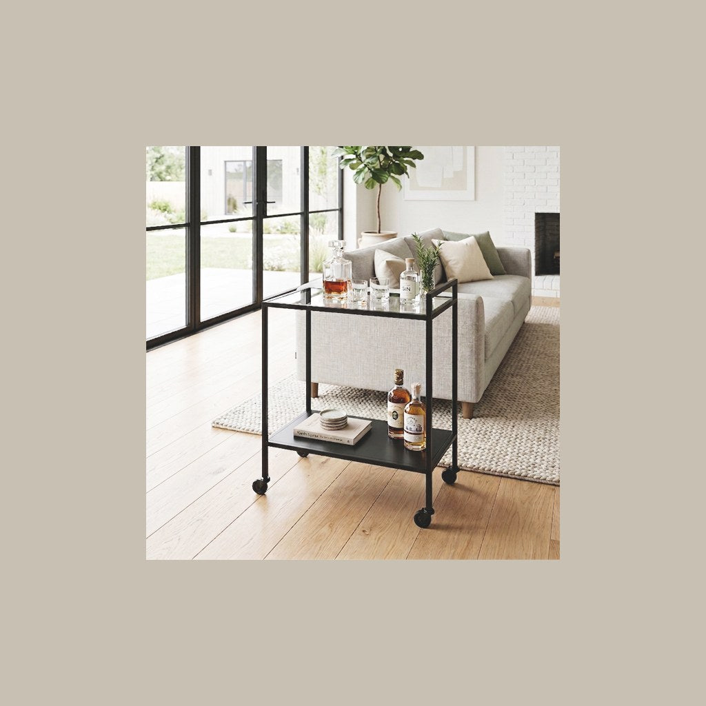 Carro Bar Arset Kallfü metal negro y cristal, 60x30x75 cm — en el living