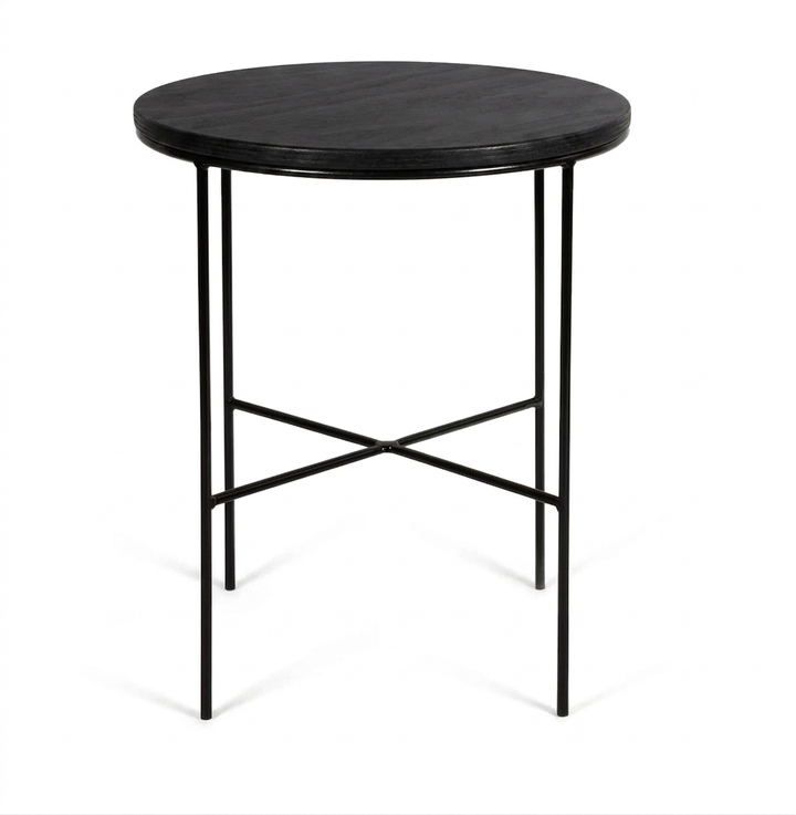 Mesa lateral redonda con cubierta de madera teñida negra sobre patas delgadas de acero negro